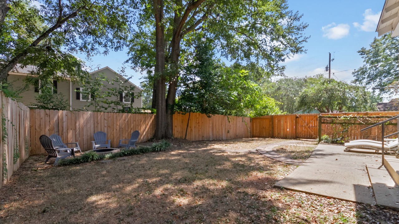 Photo of Outdoor in Northport