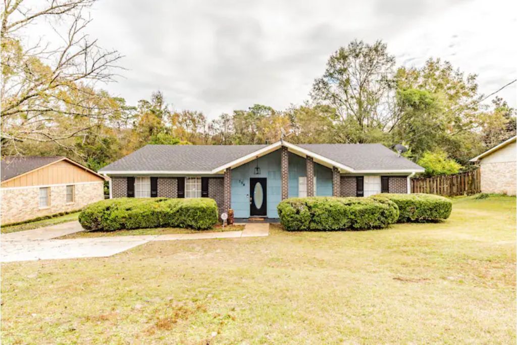 Photo of Outdoor in Mobile