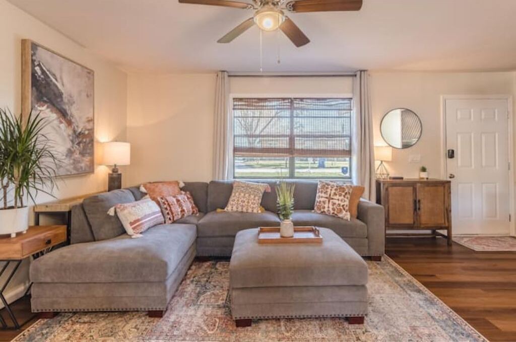 Photo of Livingroom in Minneola