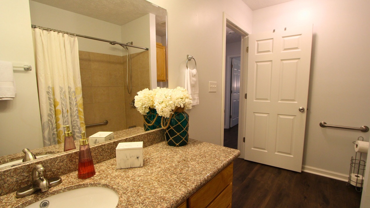 Photo of Bathroom in Bay St Louis