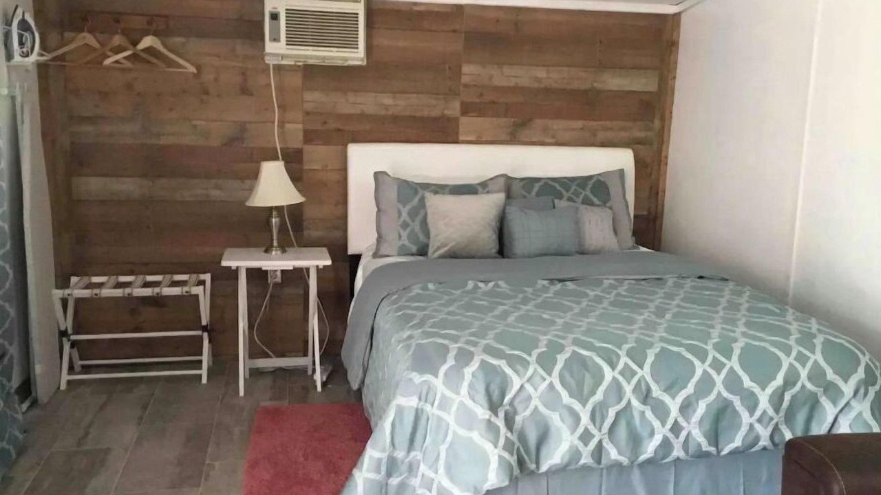 Photo of Bedroom in Macon County