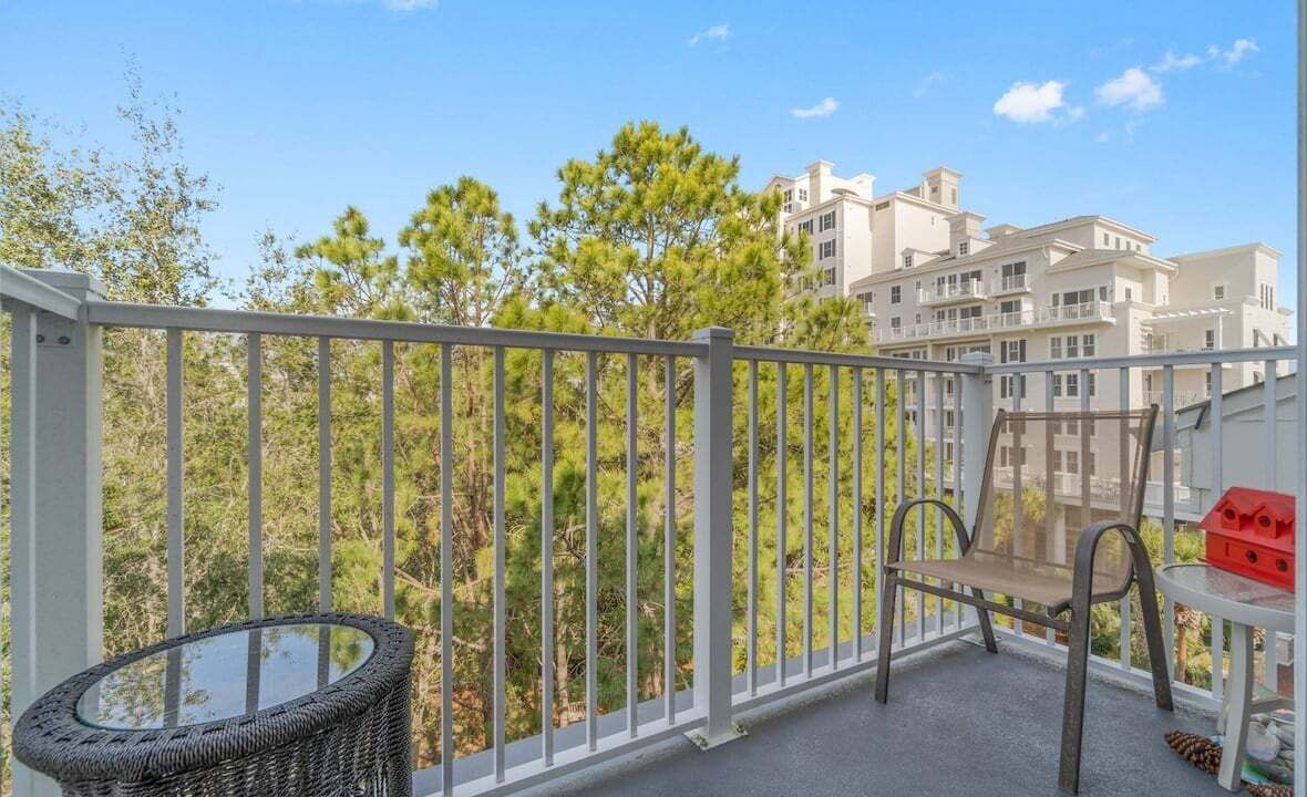 Photo of Patio Balcony in Baytowne Wharf