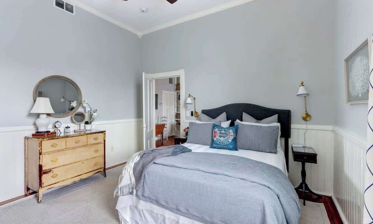 Photo of Bedroom in Hitch Village - Fred Wessels Homes
