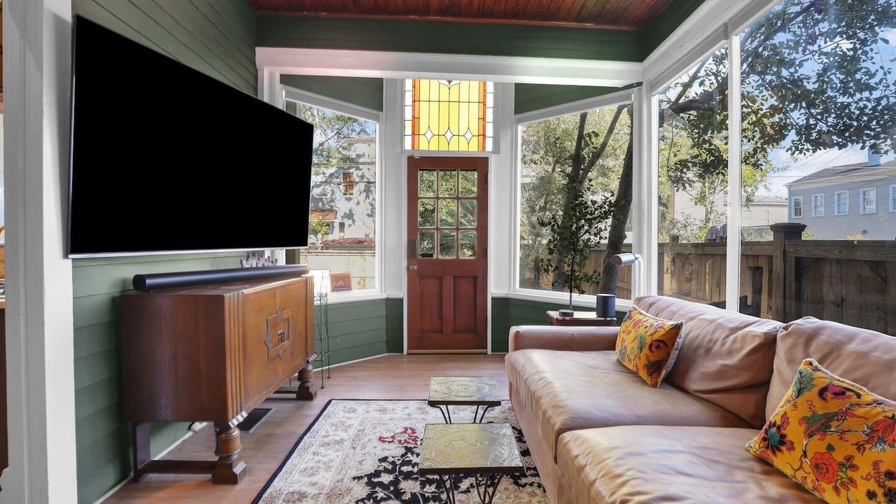 Photo of Livingroom in Historic Downtown Savannah