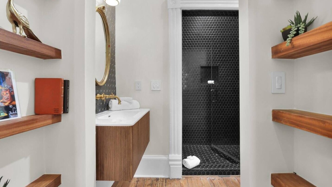 Photo of Bathroom in Historic Downtown Savannah