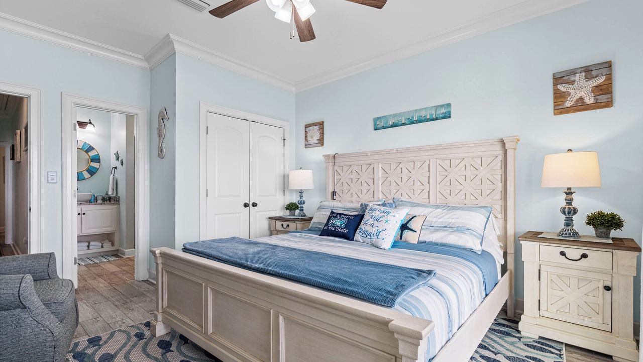 Photo of Bedroom in Dauphin Island