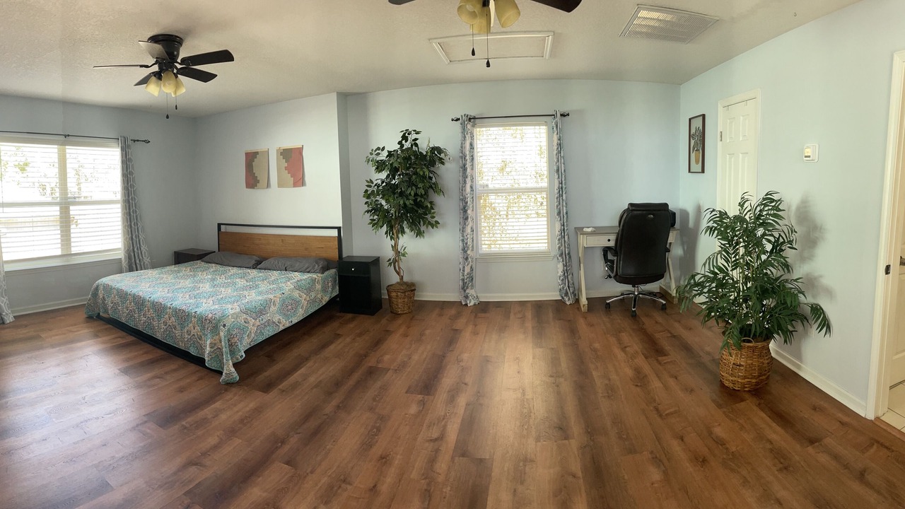 Photo of Bedroom in Interlachen