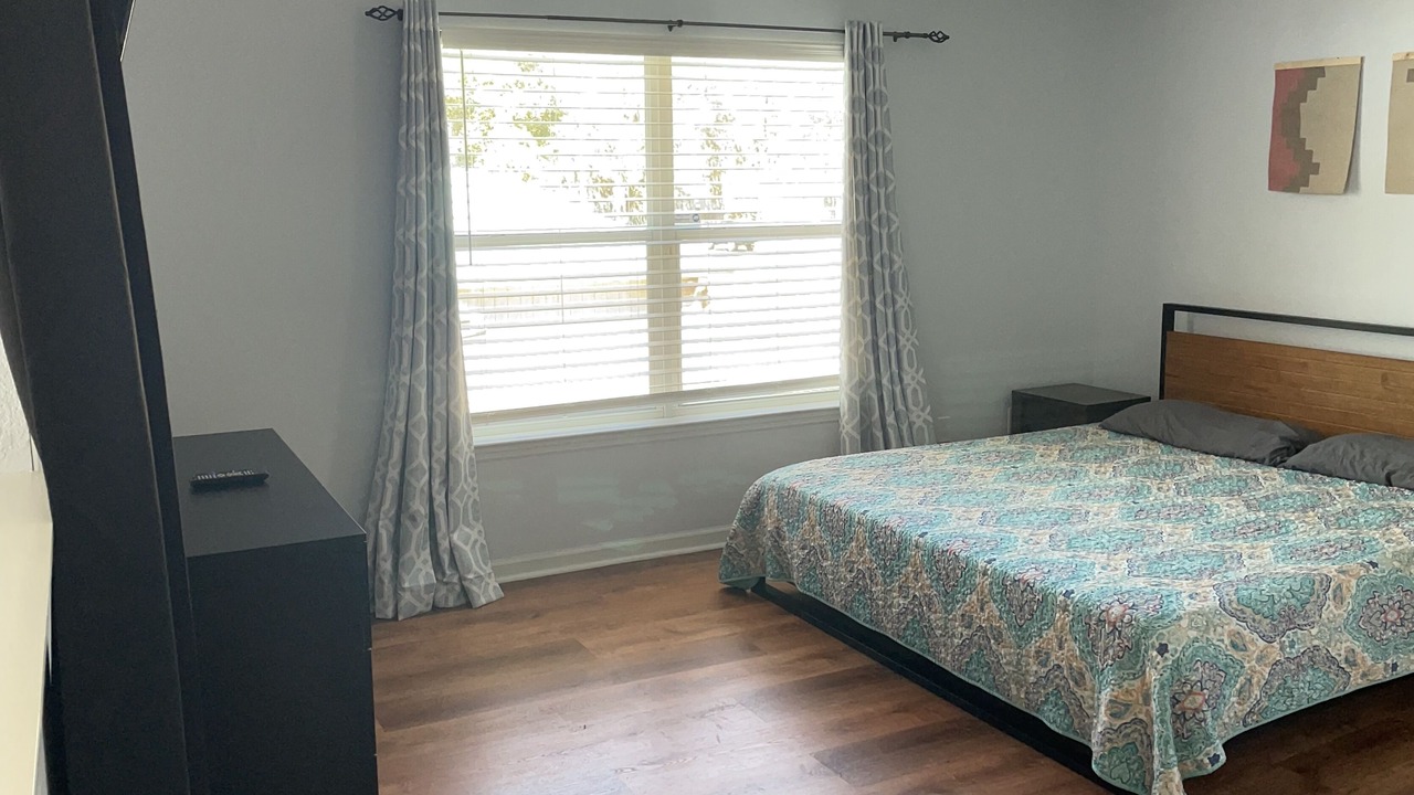 Photo of Bedroom in Interlachen