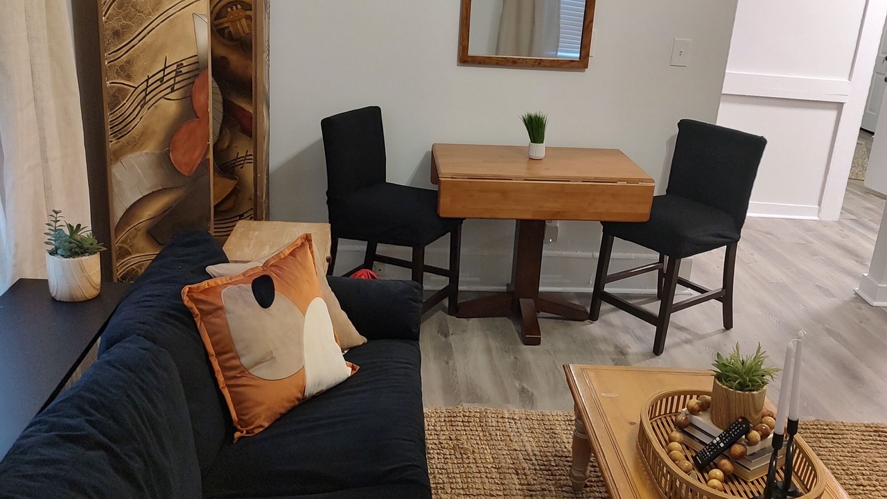 Photo of Livingroom in Macon