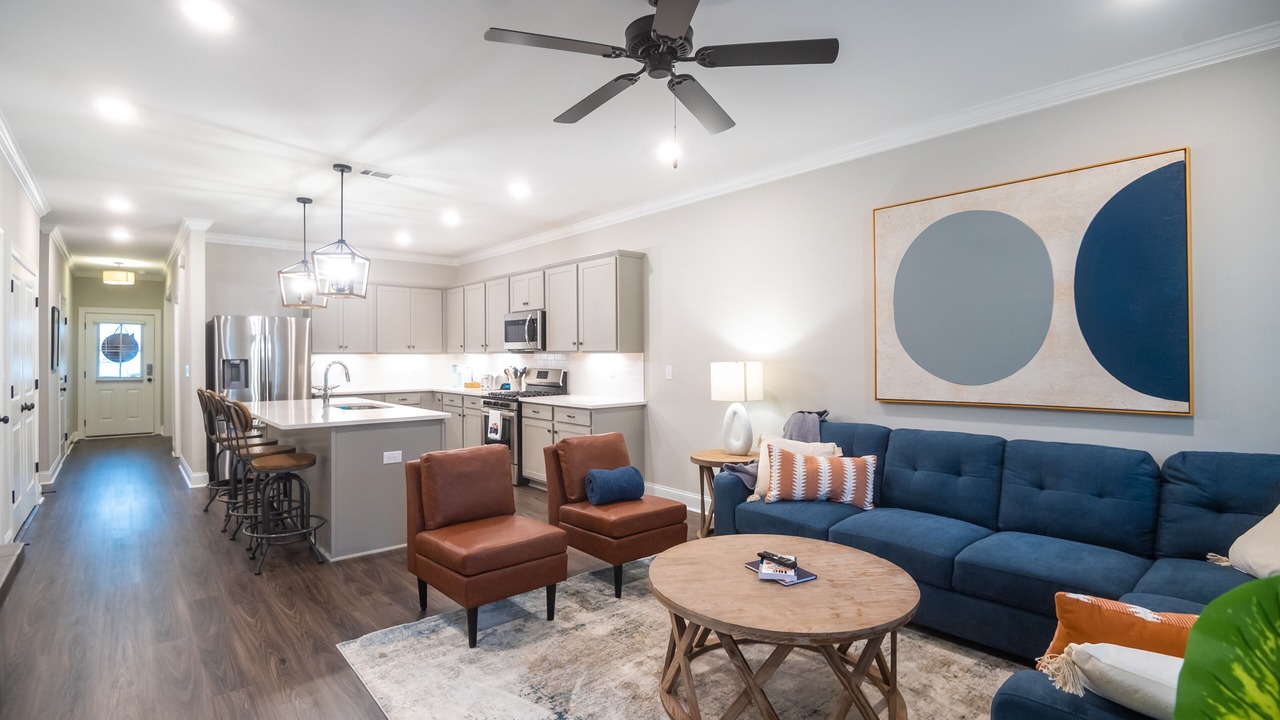 Photo of Livingroom in Auburn