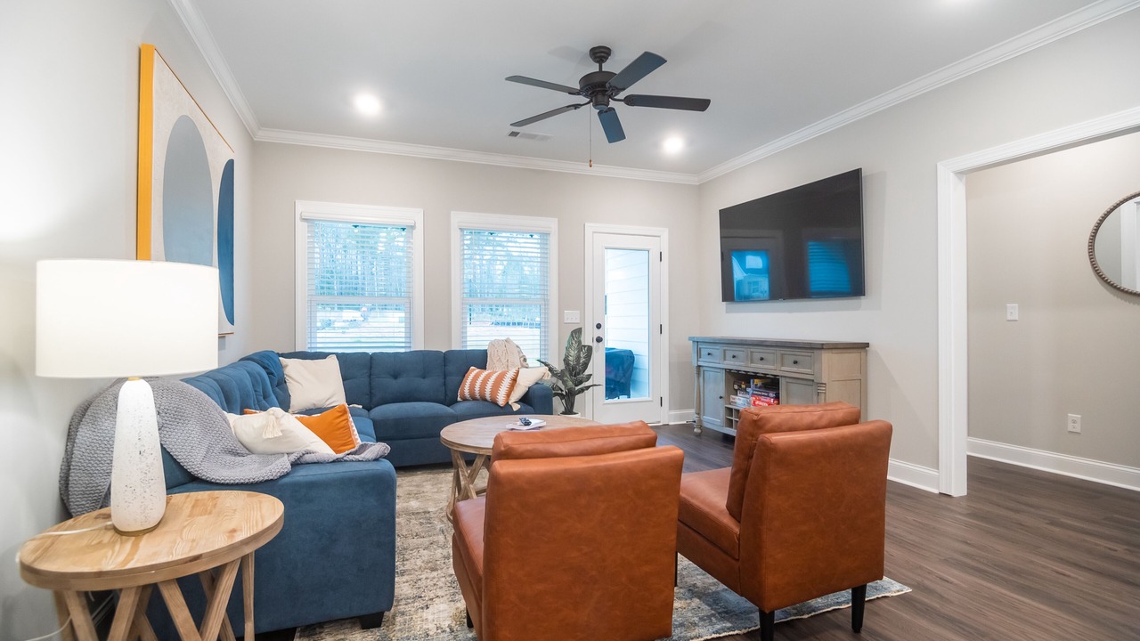 Photo of Livingroom in Auburn