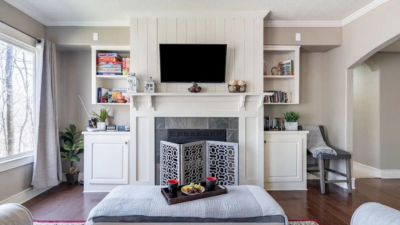 Photo of Livingroom in Canton