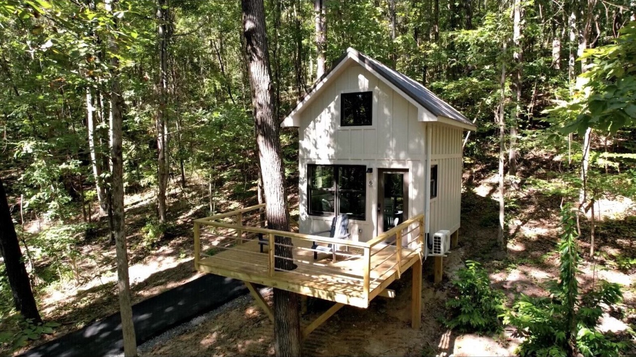 Photo of Outdoor in Groveoak