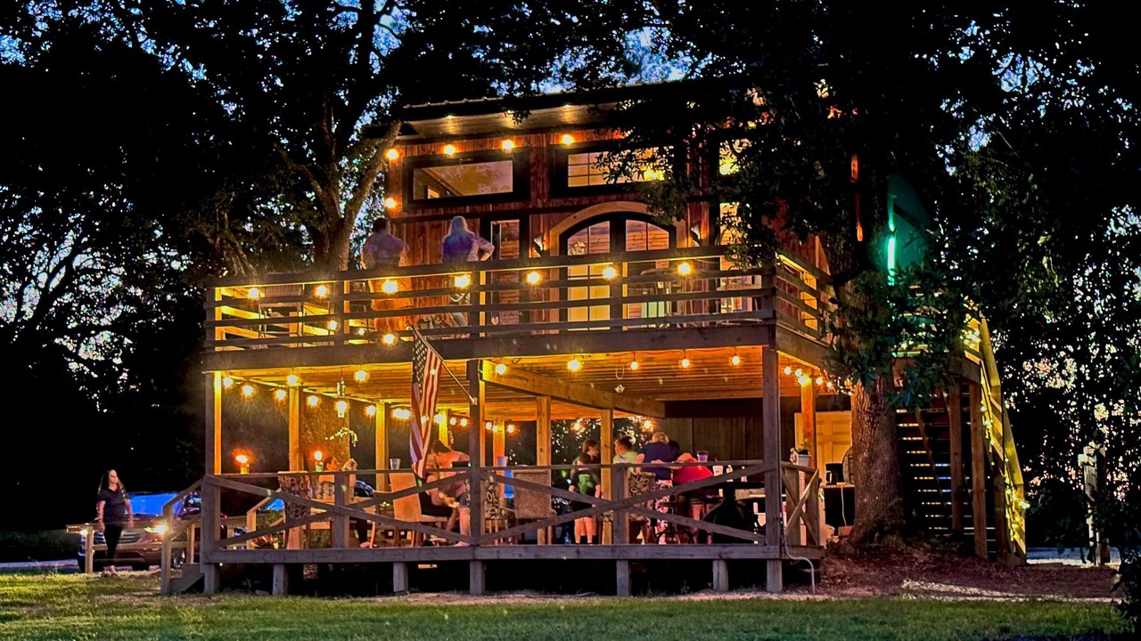 Photo of Outdoor in Picayune