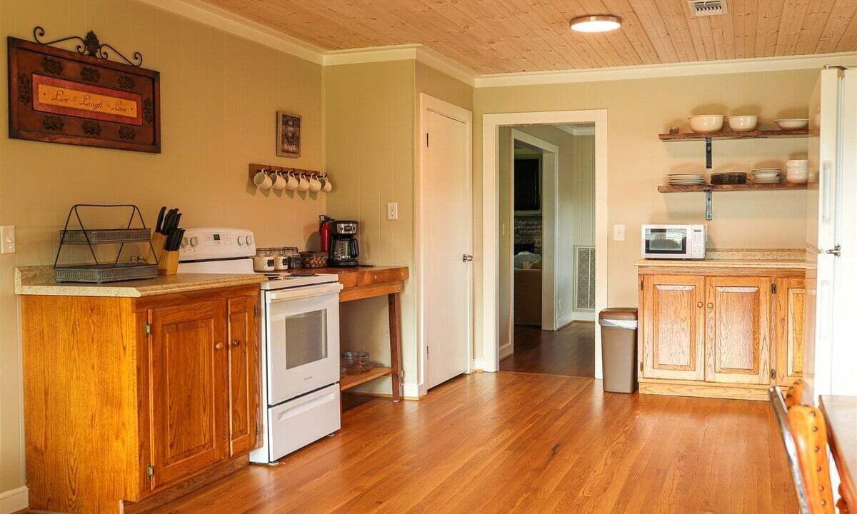 Photo of Kitchen in Scottsboro