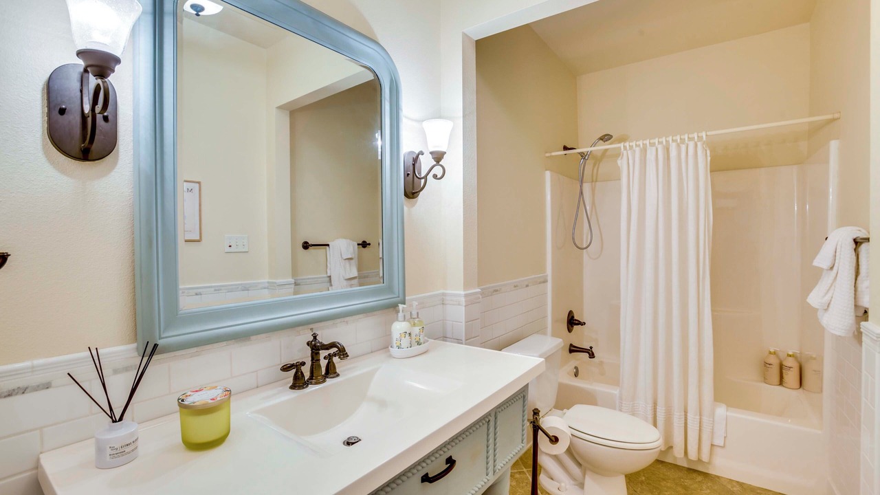 Photo of Bathroom in Slidell