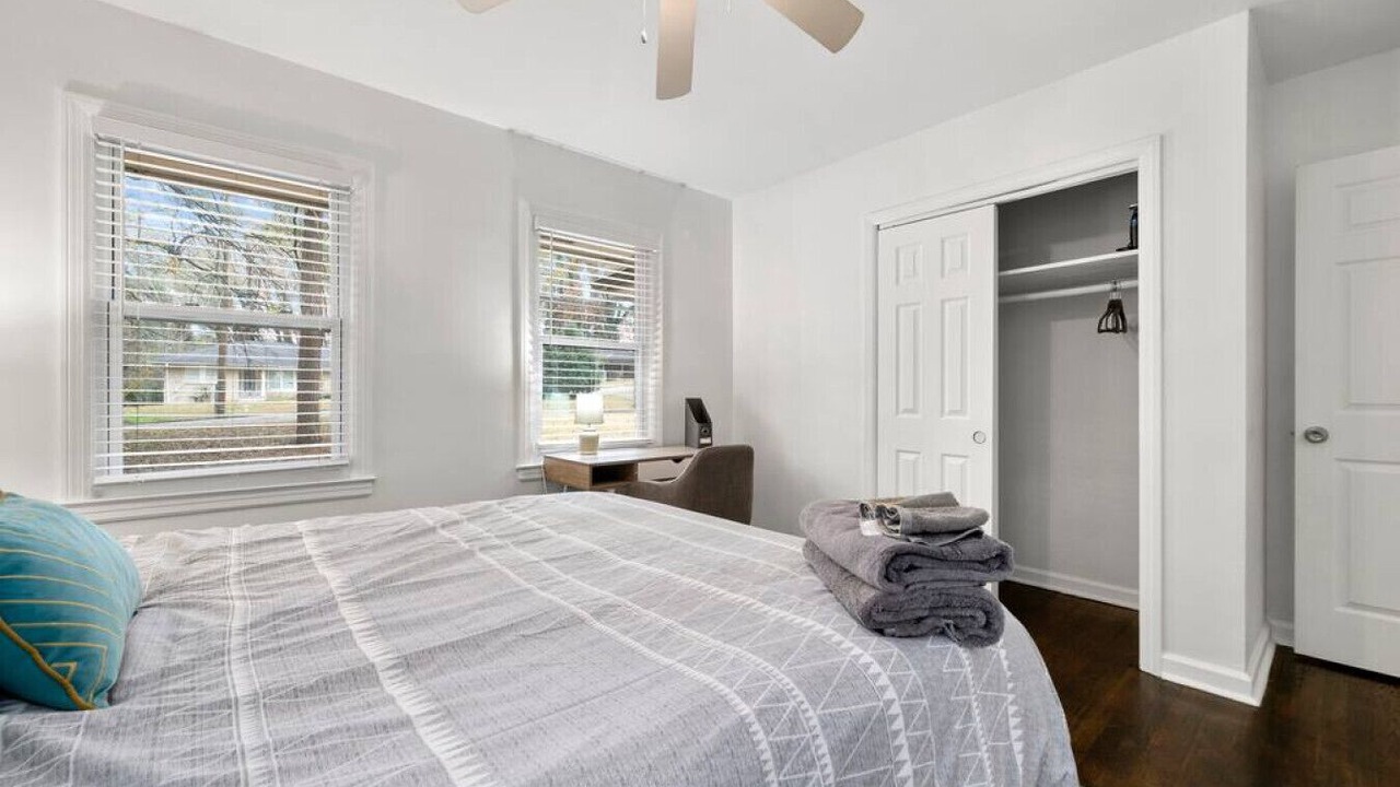 Photo of Bedroom in Gresham Park