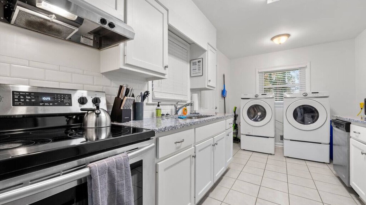 Photo of Kitchen in Gresham Park