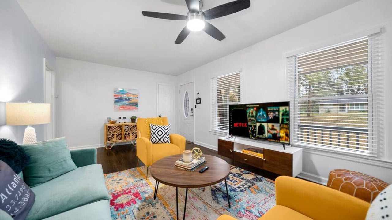 Photo of Livingroom in Gresham Park