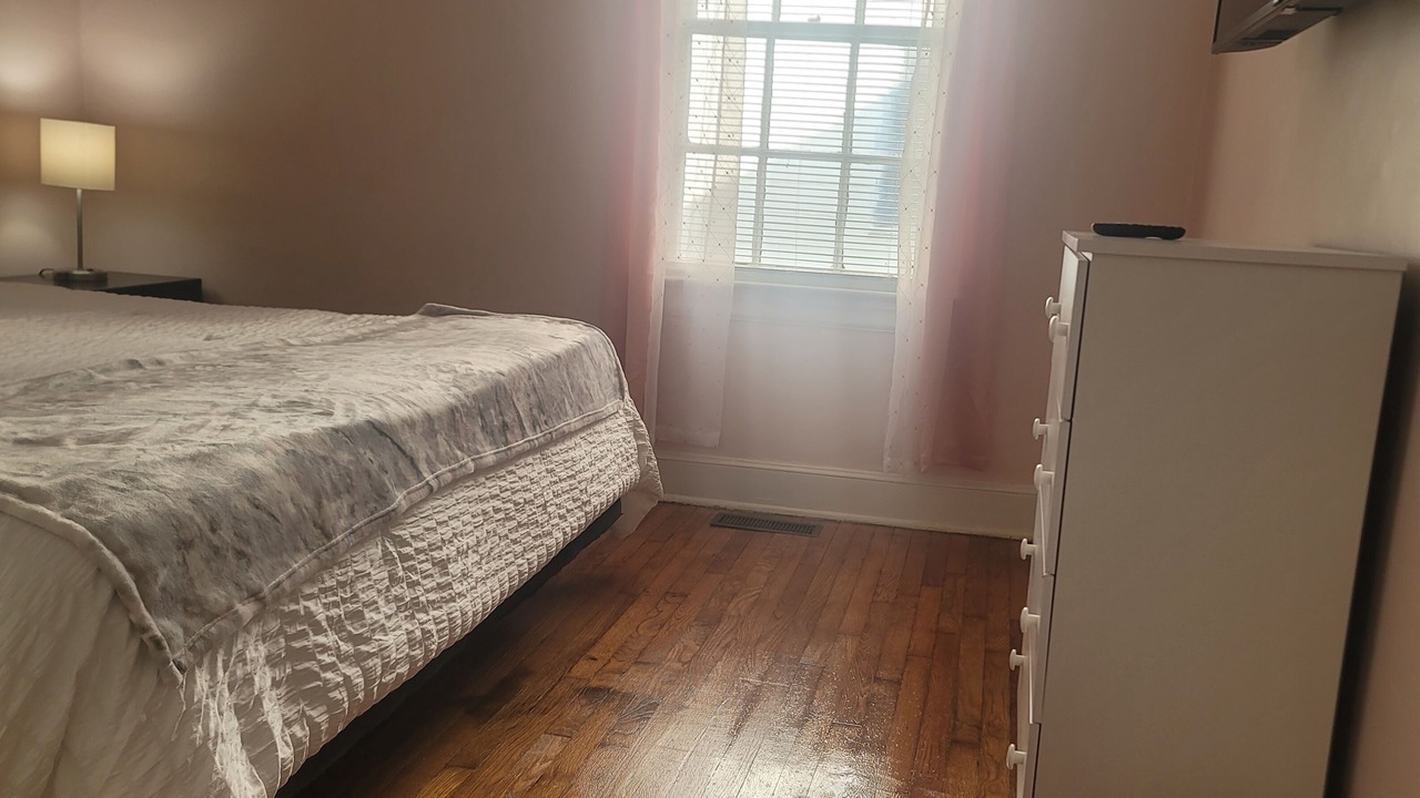 Photo of Bedroom in Montgomery
