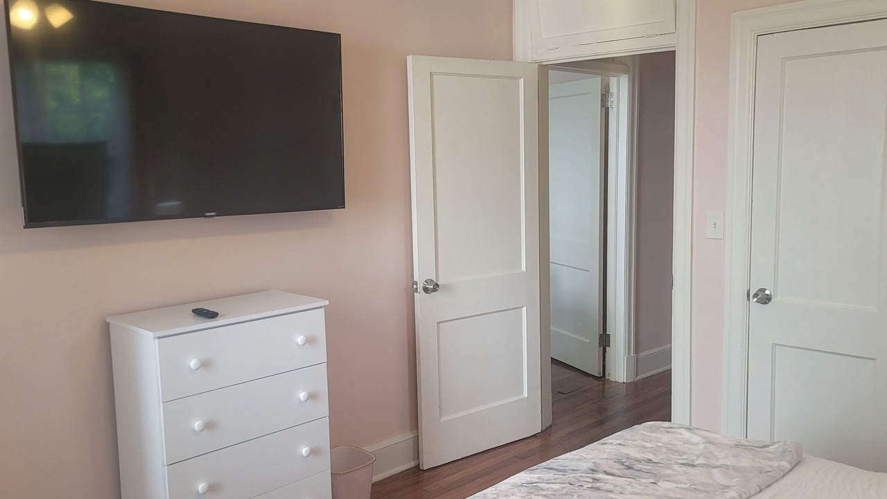 Photo of Bedroom in Montgomery