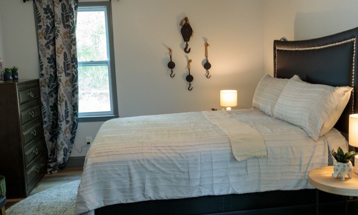 Photo of Bedroom in Perdue Hill