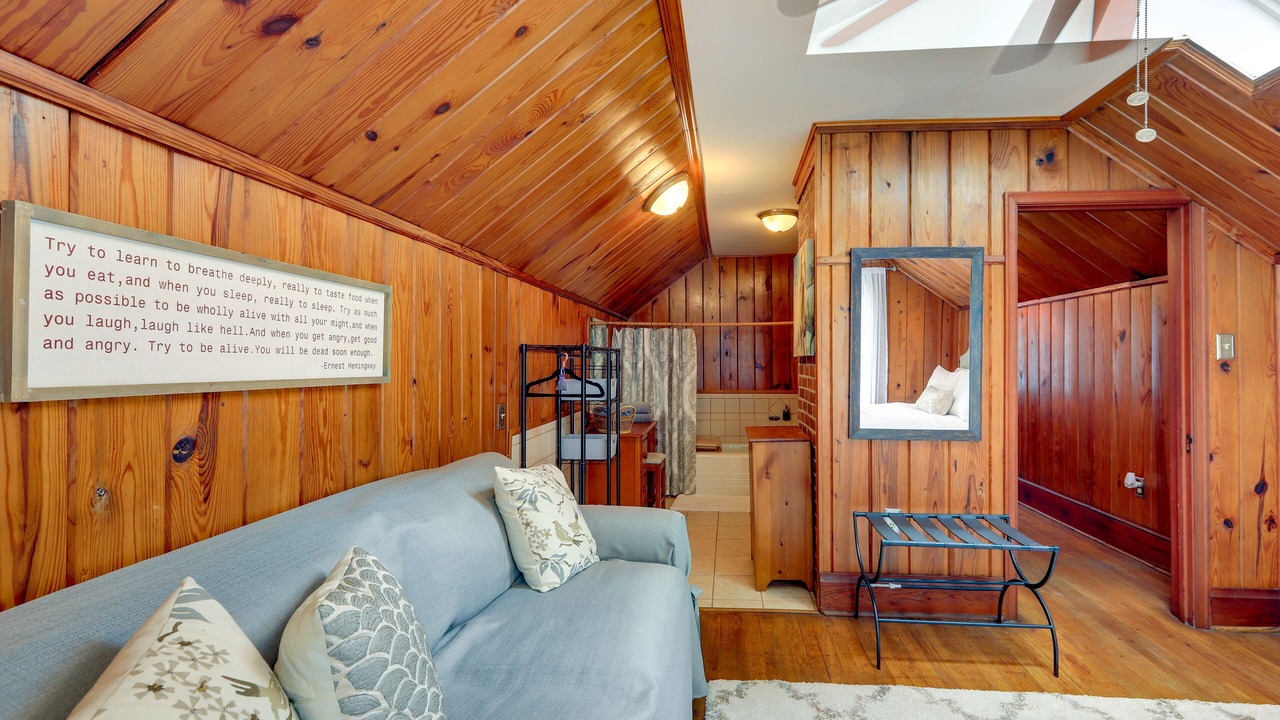 Photo of Bedroom in Ellaville