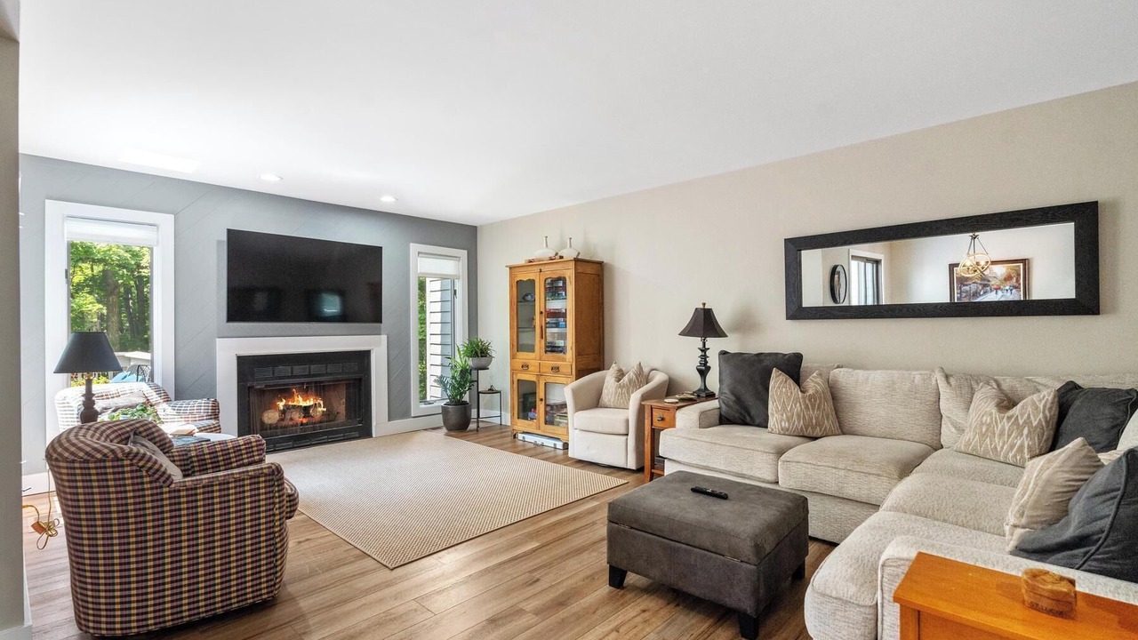 Photo of Livingroom in Harbor Springs