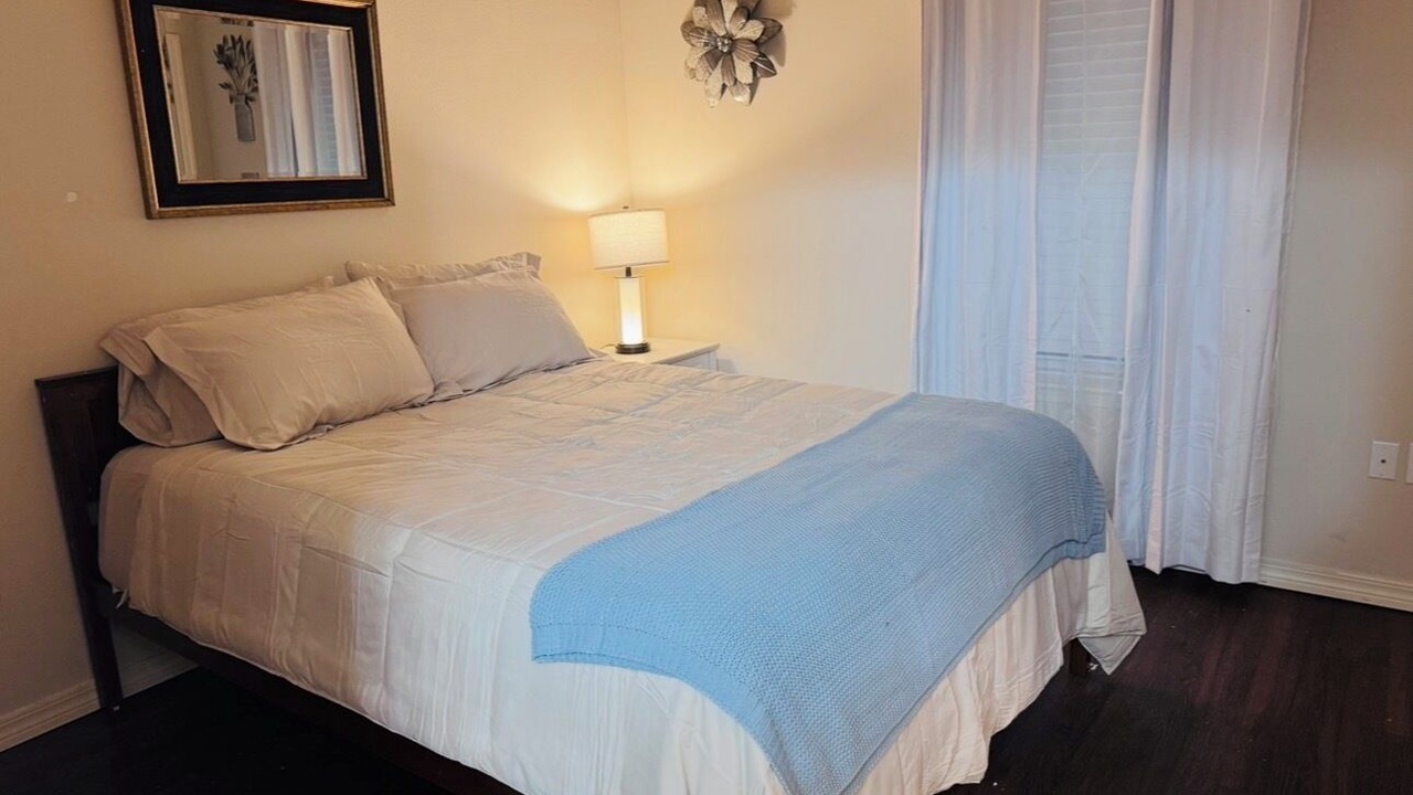 Photo of Bedroom in Crestview