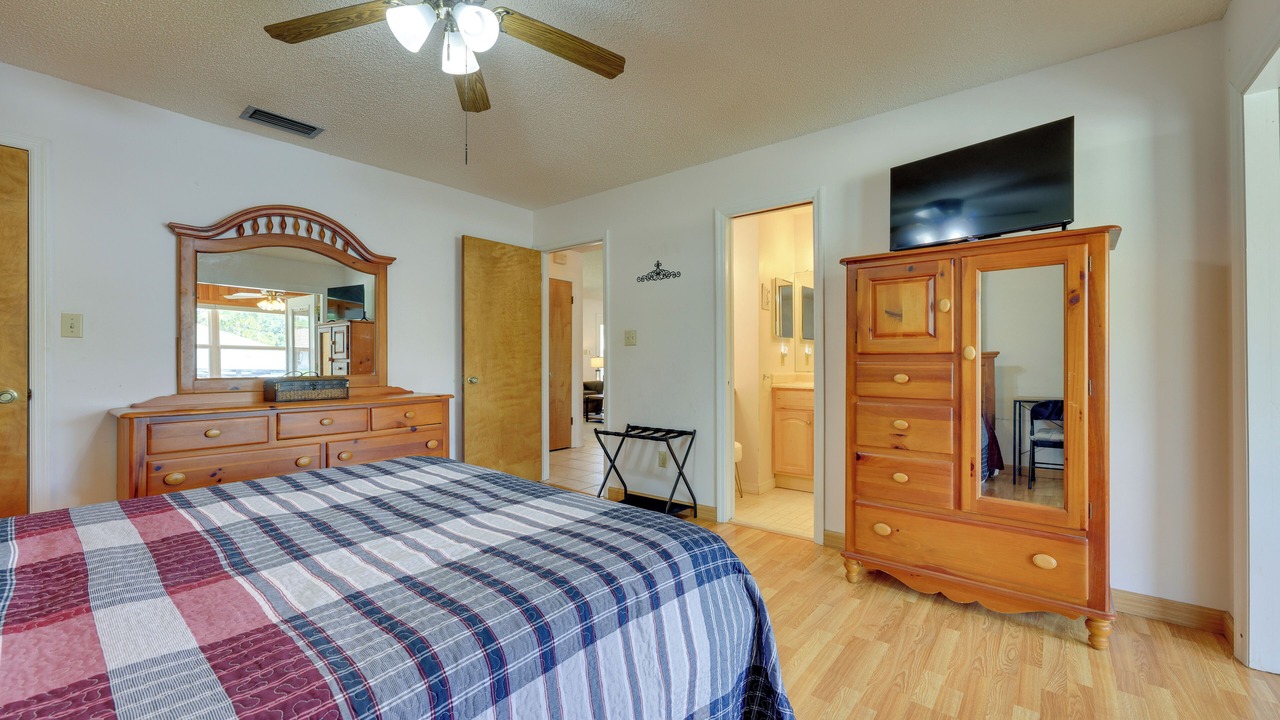 Photo of Bedroom in East Palatka