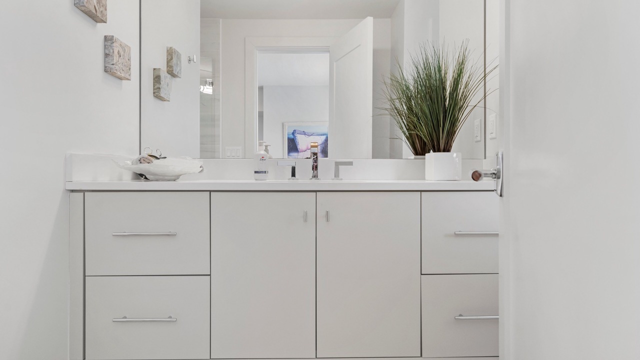 Photo of Bathroom in Bay Harbor