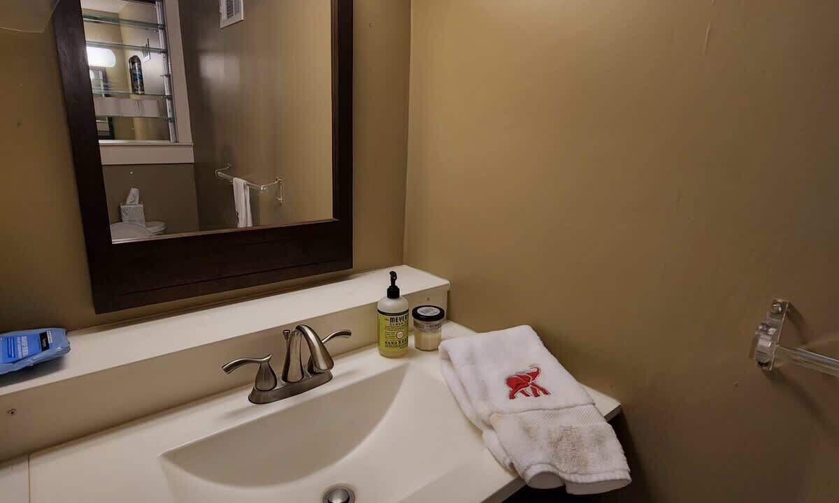 Photo of Bathroom in Tuscaloosa
