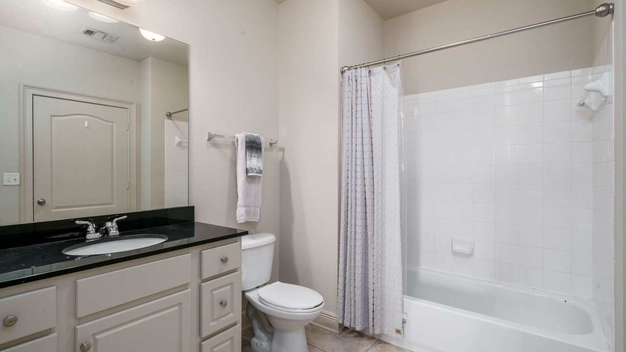 Photo of Bathroom in Tuscaloosa