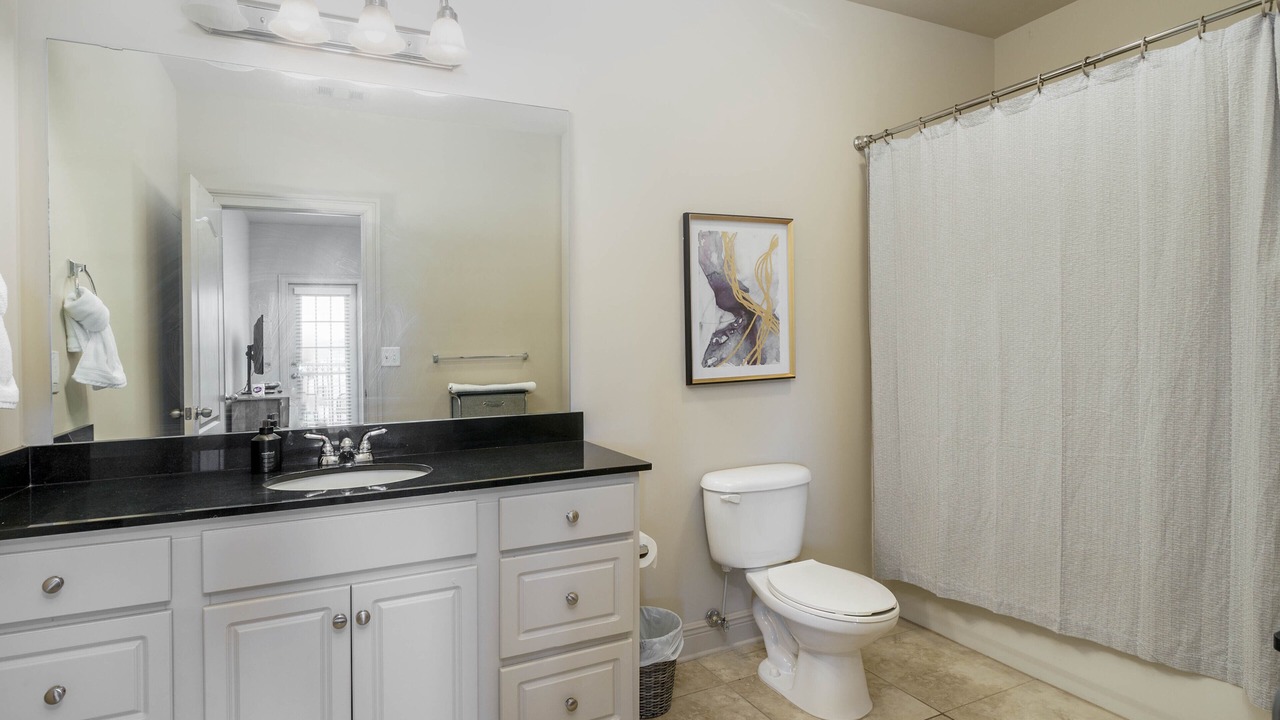 Photo of Bathroom in Tuscaloosa