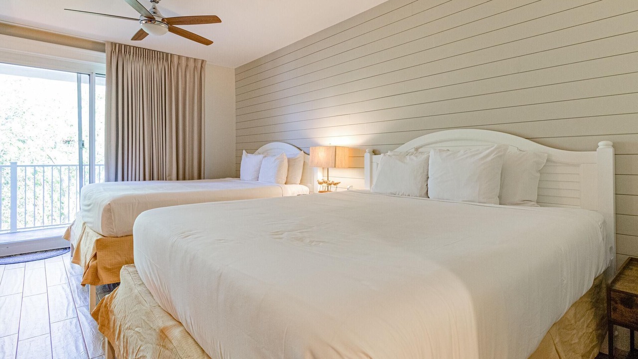 Photo of Bedroom in Baytowne Wharf