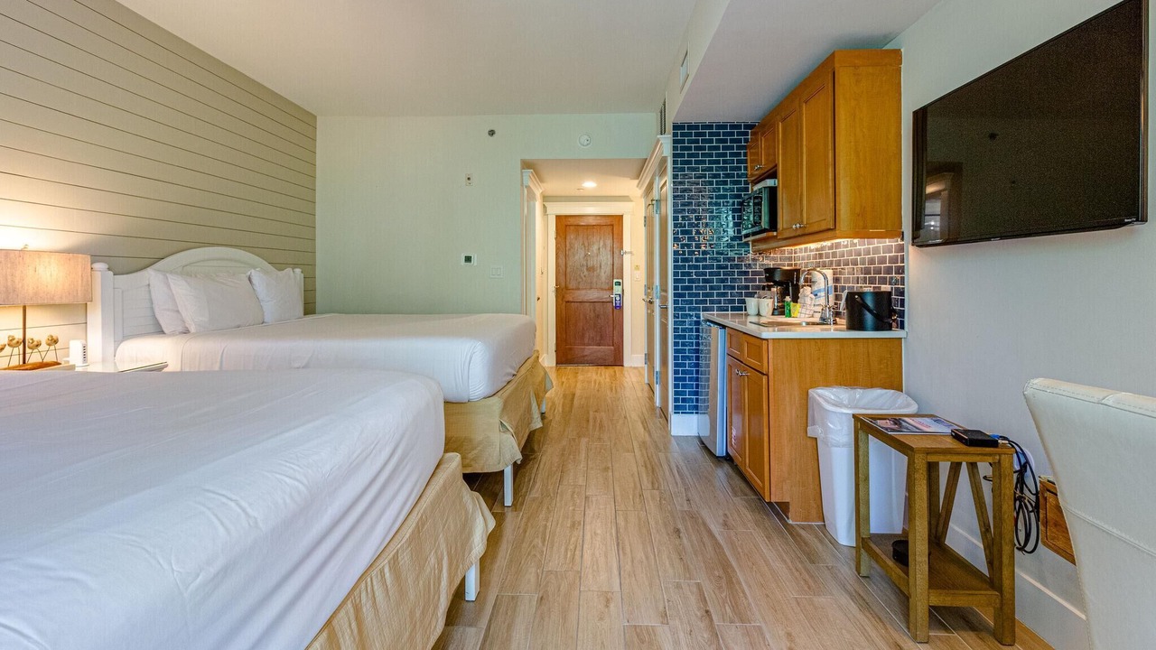 Photo of Bedroom in Baytowne Wharf