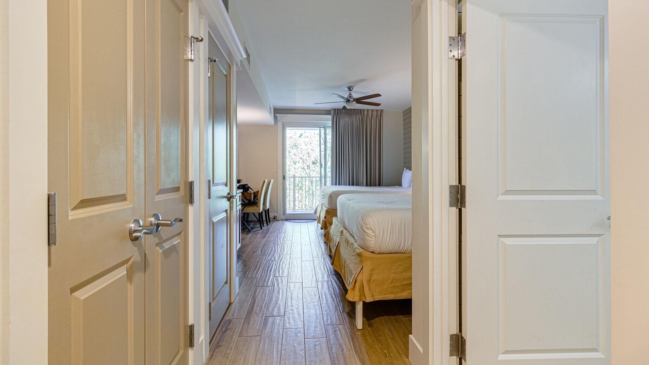 Photo of Bedroom in Baytowne Wharf