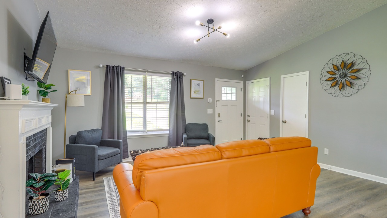 Photo of Livingroom in Decatur