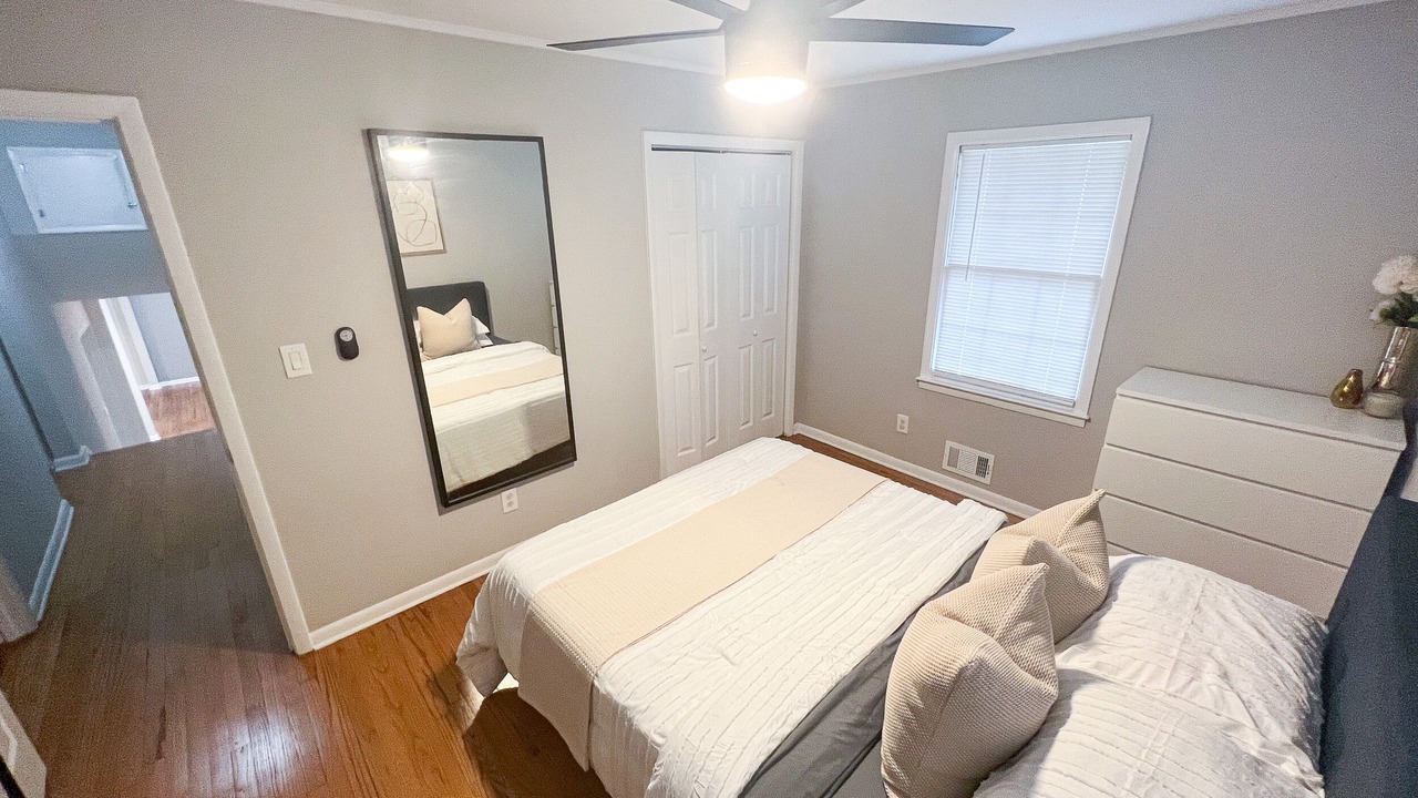 Photo of Bedroom in Decatur