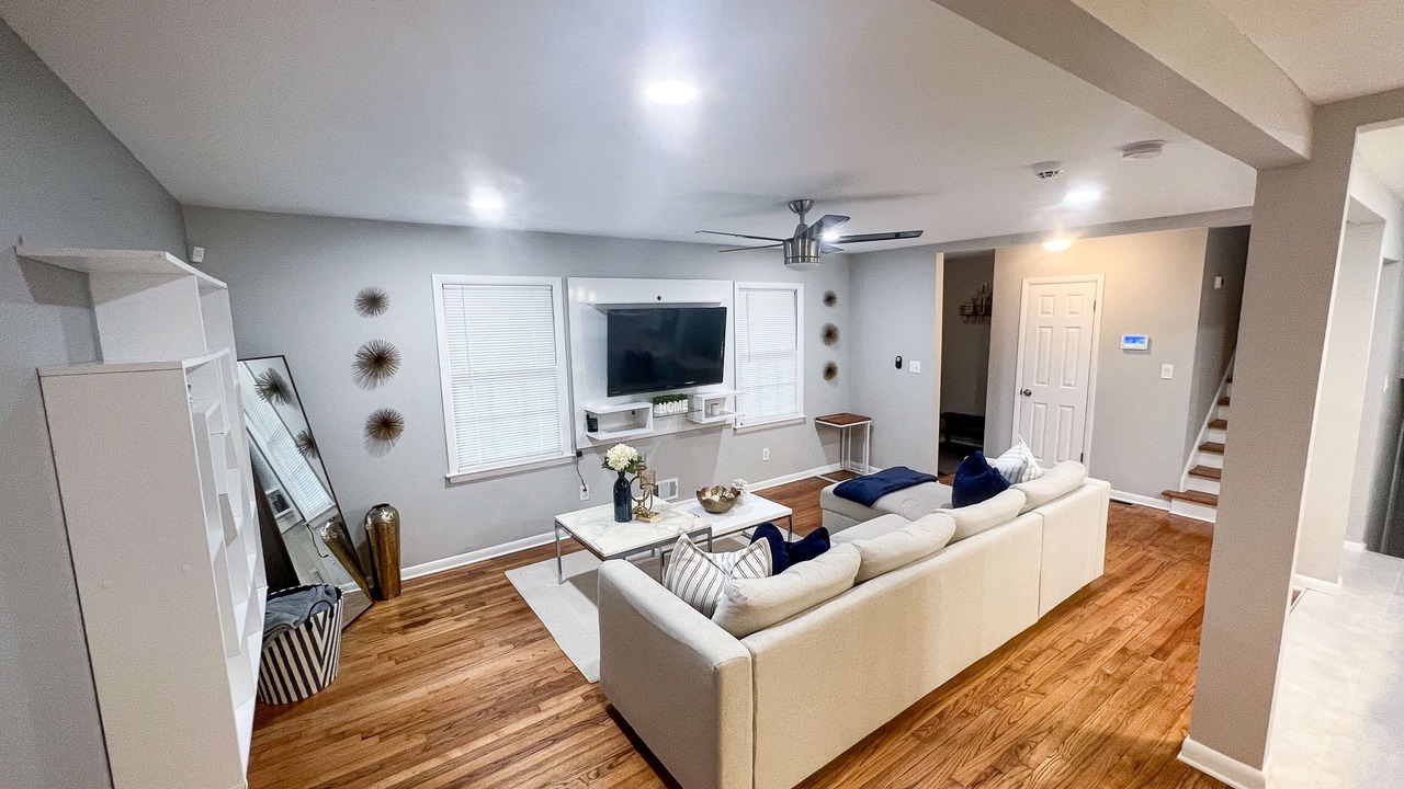 Photo of Livingroom in Decatur