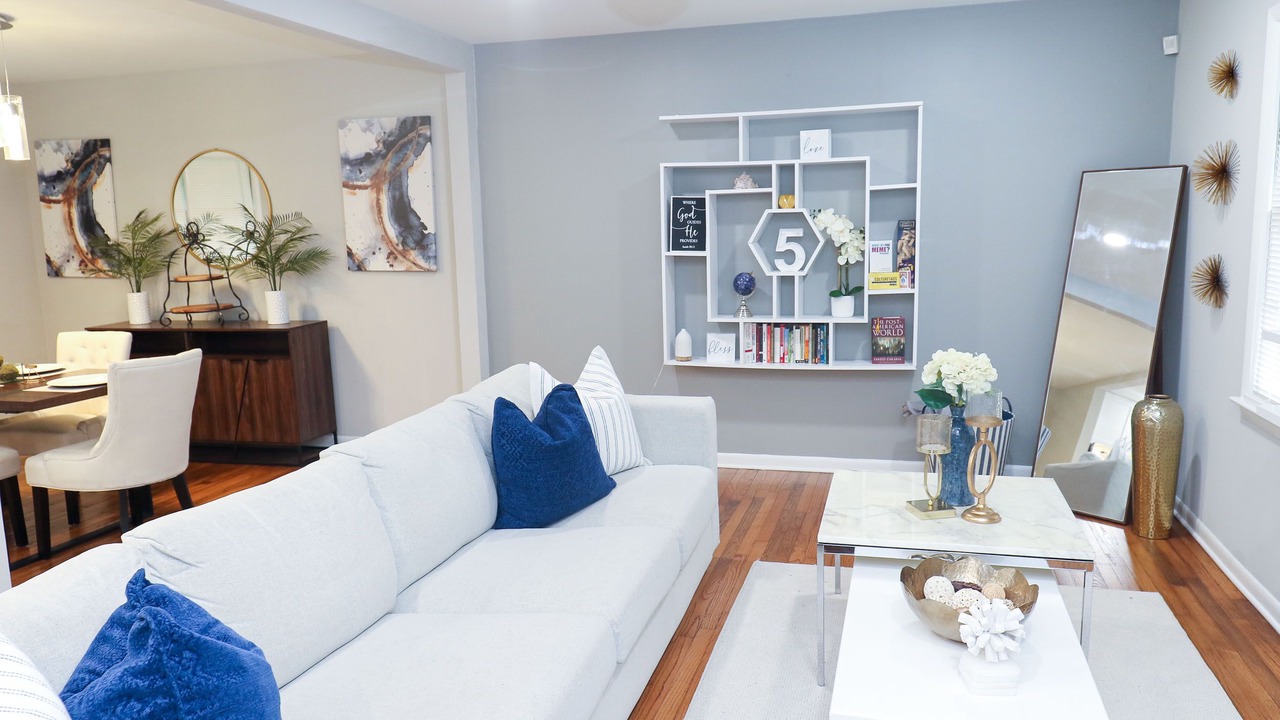Photo of Livingroom in Decatur