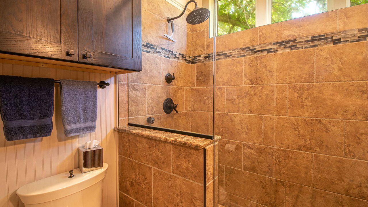 Photo of Bathroom in Bay St Louis