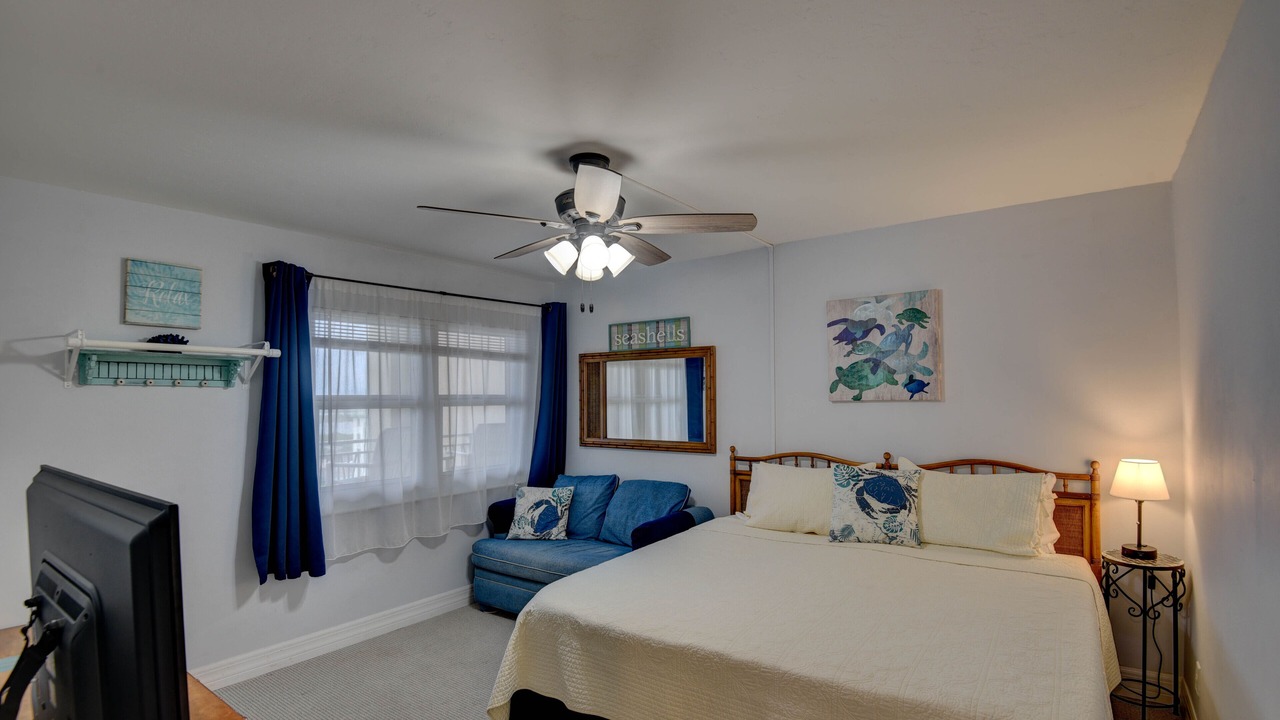 Photo of Bedroom in Daytona Beach Shores