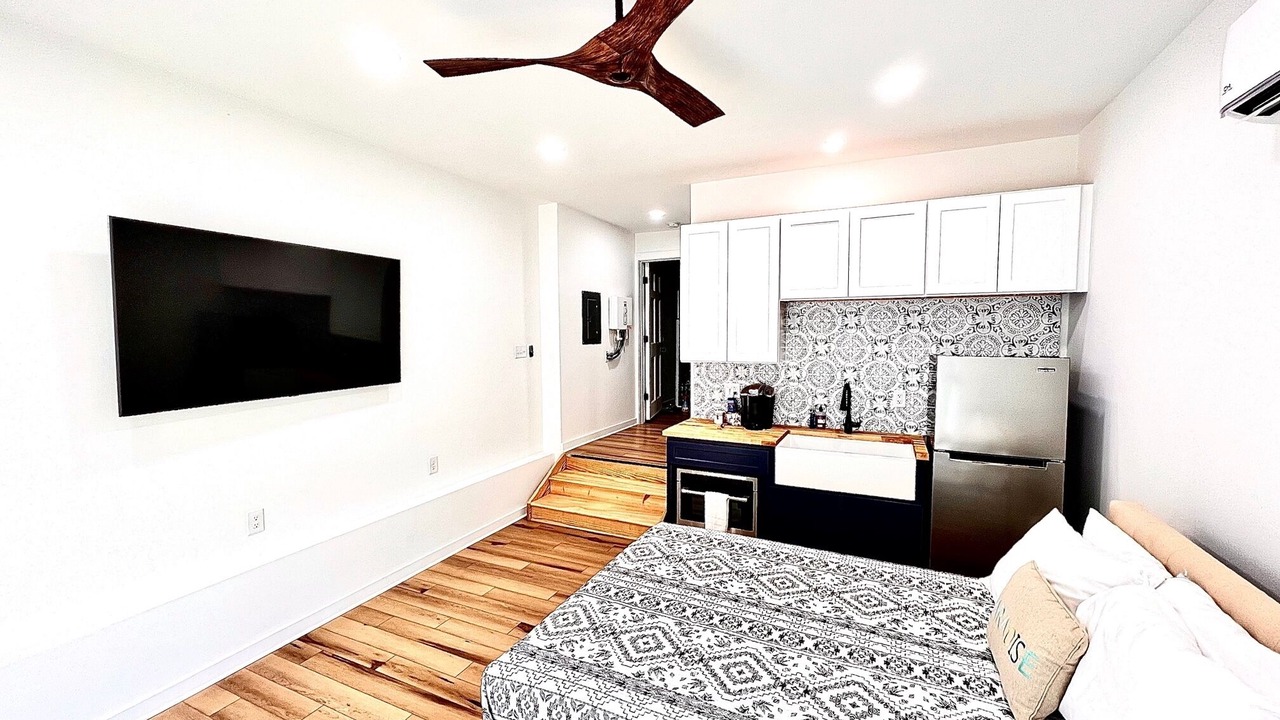 Photo of Bedroom in San Mateo