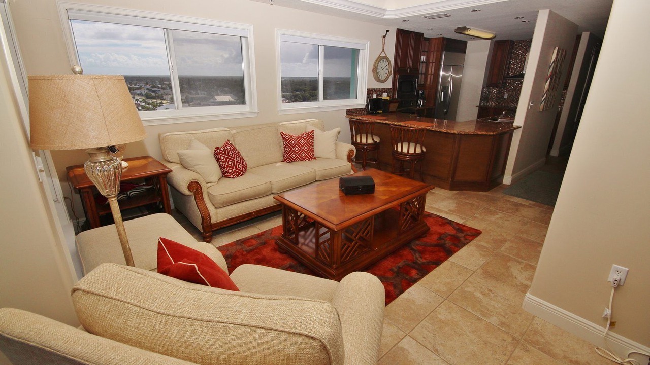 Photo of Livingroom in New Smyrna Beach