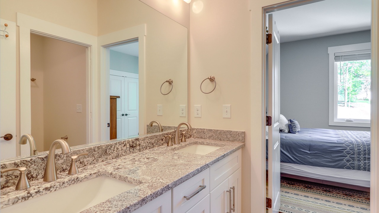 Photo of Bathroom in Milledgeville