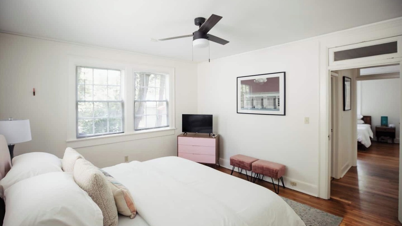 Photo of Bedroom in Montgomery