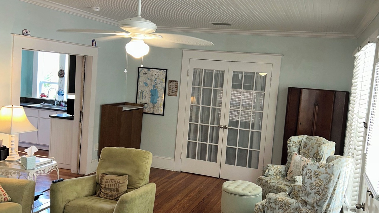 Photo of Livingroom in Umatilla