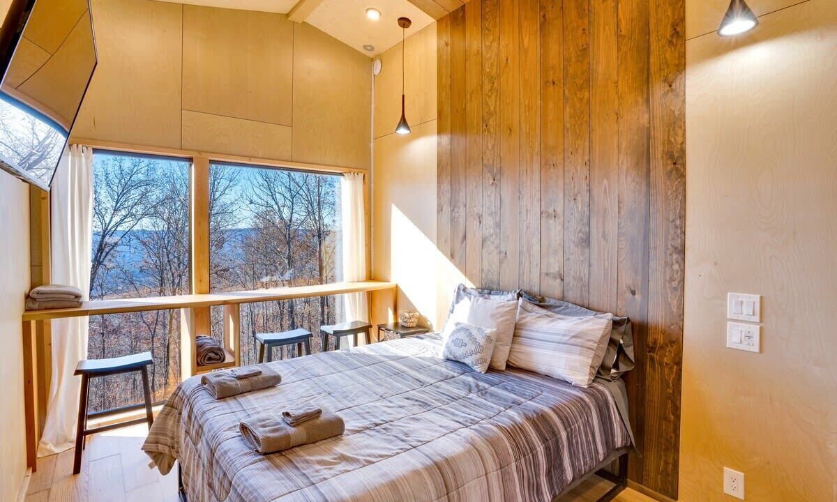 Photo of Bedroom in Lupton City
