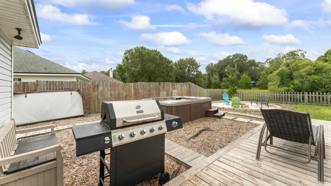 Photo of Patio Balcony in Sandalwood
